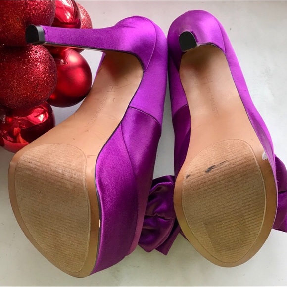 Halston Platform - Picture 5 of 6